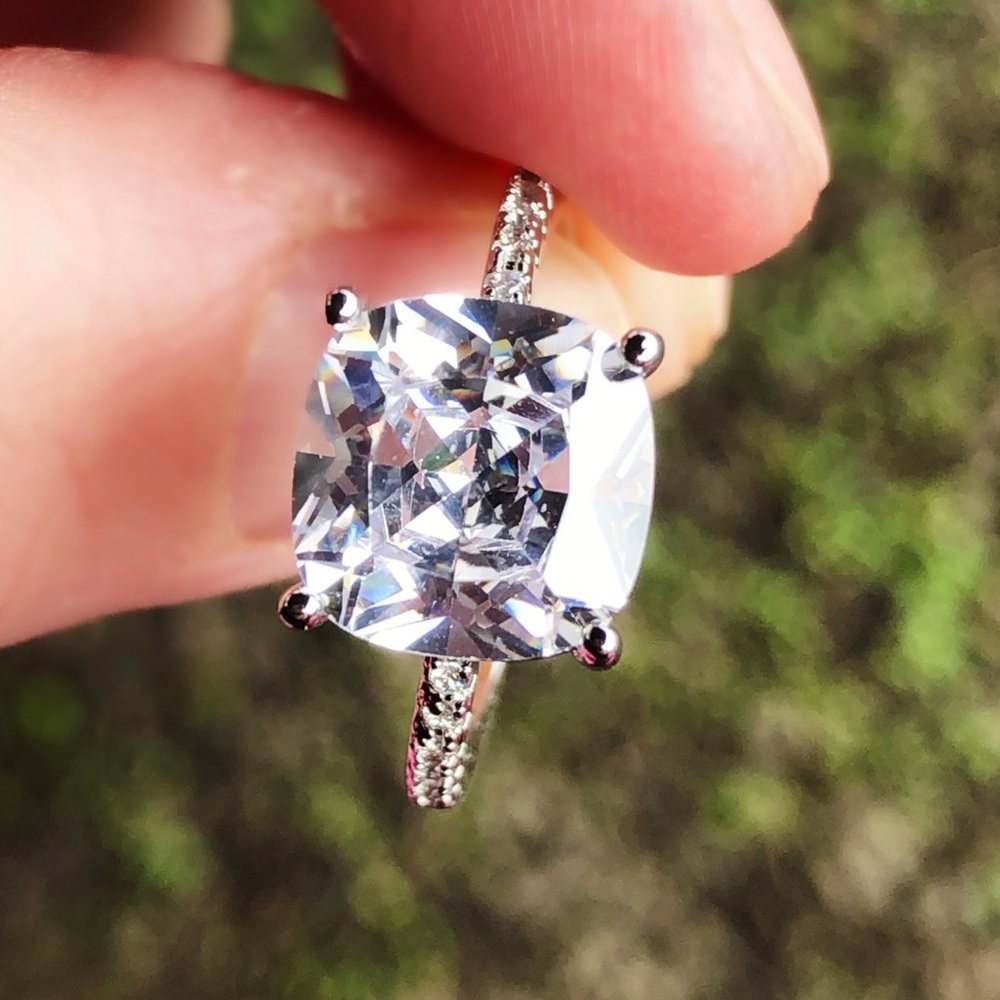 Large 5.62ct Cushion Cut Solitaire Zircon Diamond Ring With Zircon Diamond Band - Picture 2 of 10